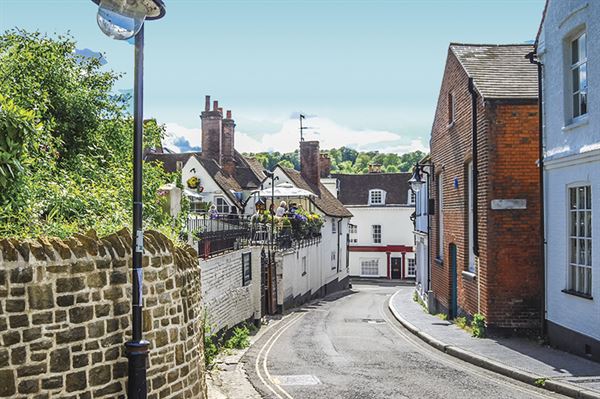 Winchester – just one of the pretty places in Hampshire Winchester – just one of the pretty places in Hampshire