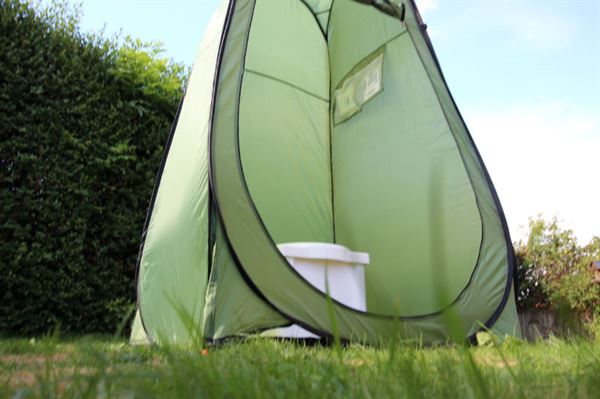 toilet tent