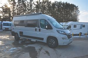 Pilote Van V600G Motorhome Transverse Bed Layout Pilote Van V600G Motorhome Transverse Bed Layout