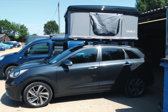 A TentBox roof tent Tentbox roof tent