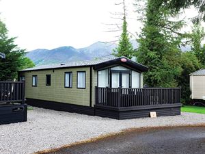 Holiday homes at Derwentwater (photo credit: Richard Chapman)