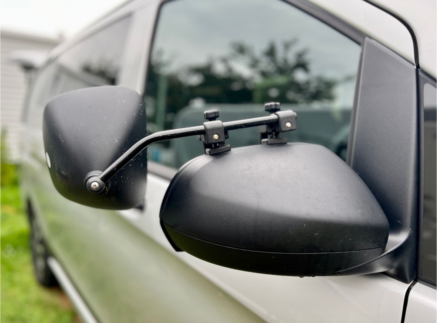 Towing mirrors on a Vito Towing mirrors on a Vito