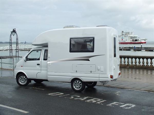 The demountable D20 with a fibre-glass body