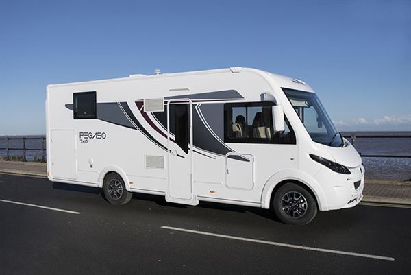 The new Pegaso 740 has a garage under the bedroom