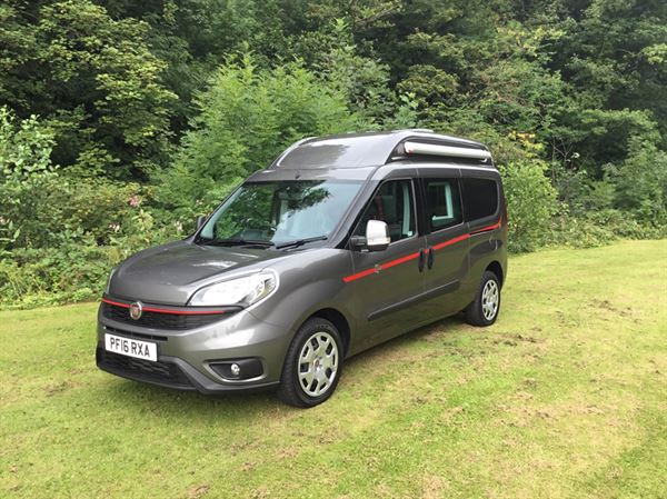 Compact camper based on a Fiat Doblo XL