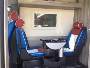 Twin individual seats in the lounge
