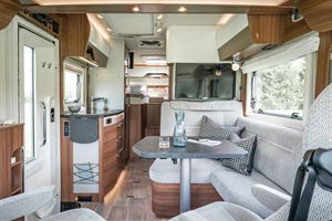 Rear-facing interior view of the all-new A-class B-Modern Comfort 580
