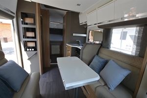 Matrix Supreme 670 DC view aft