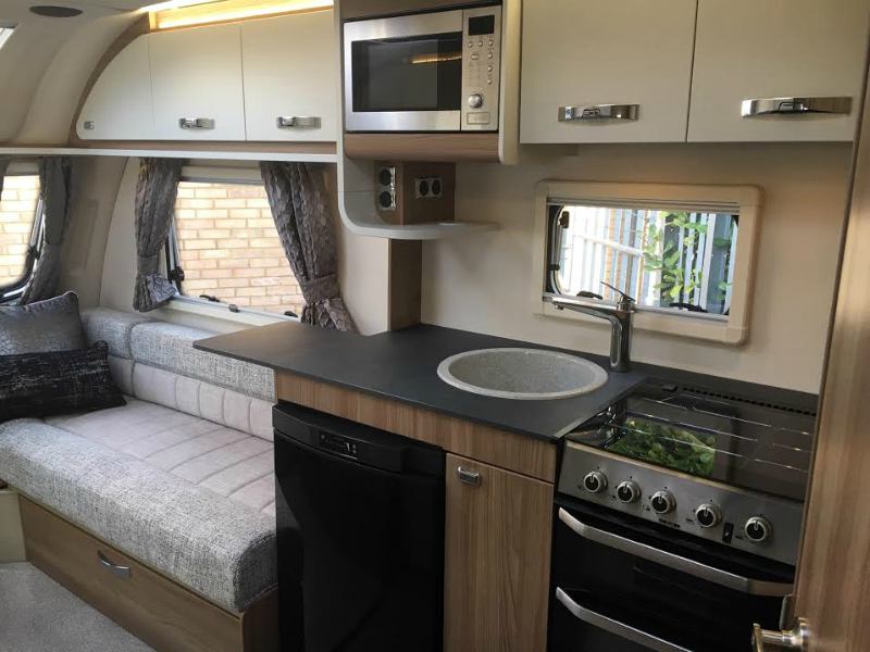 Swift Accord 480 kitchen