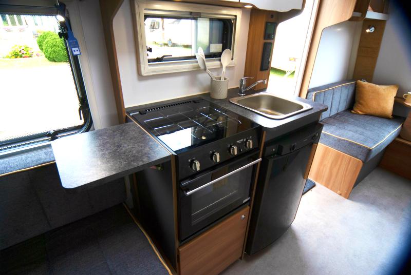 Bailey Discovery kitchen