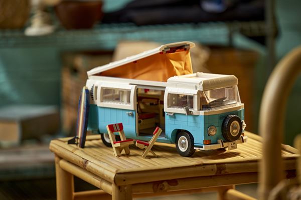 LEGO VW T2 Camper Van (Credit: LEGO)