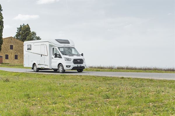 Etrusco's T 7.3 SF Ford low-profile (photo courtesy of Etrusco)