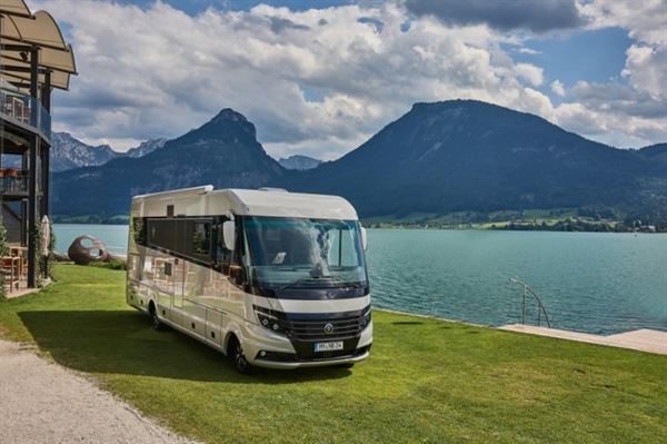The new 2023 liner-class Flair from Niesmann (photo courtesy of Niesmann+Bischoff)