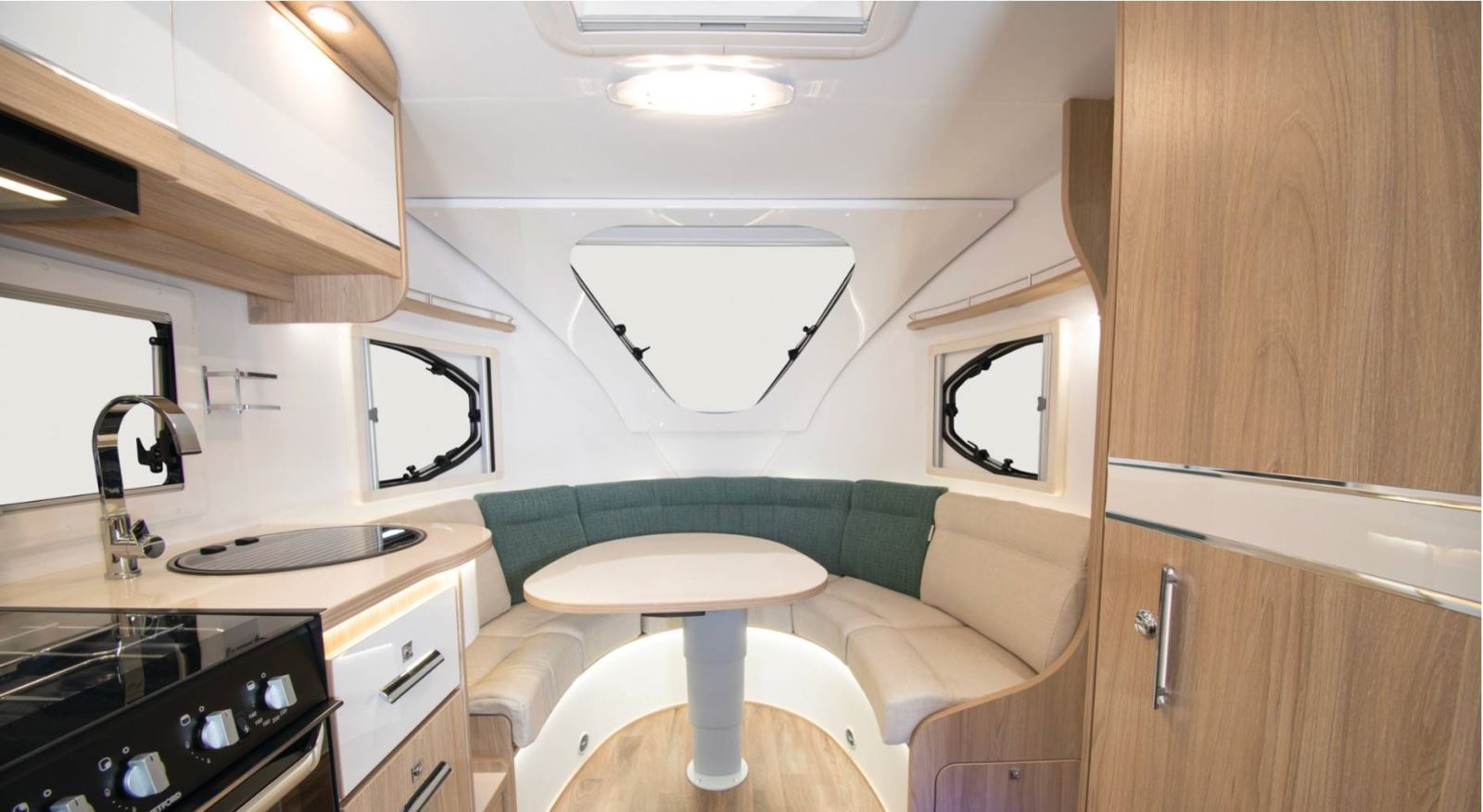 The living area inside the La Mancelle Liberty 440 PC