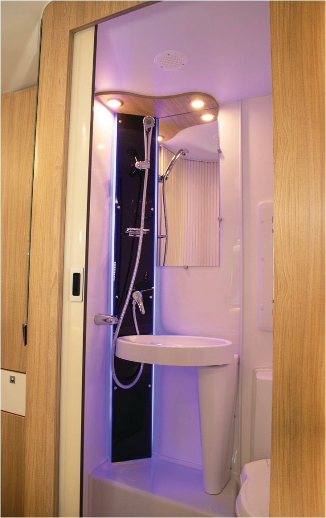 The toilet inside the La Mancelle Fantaisy 360 CL