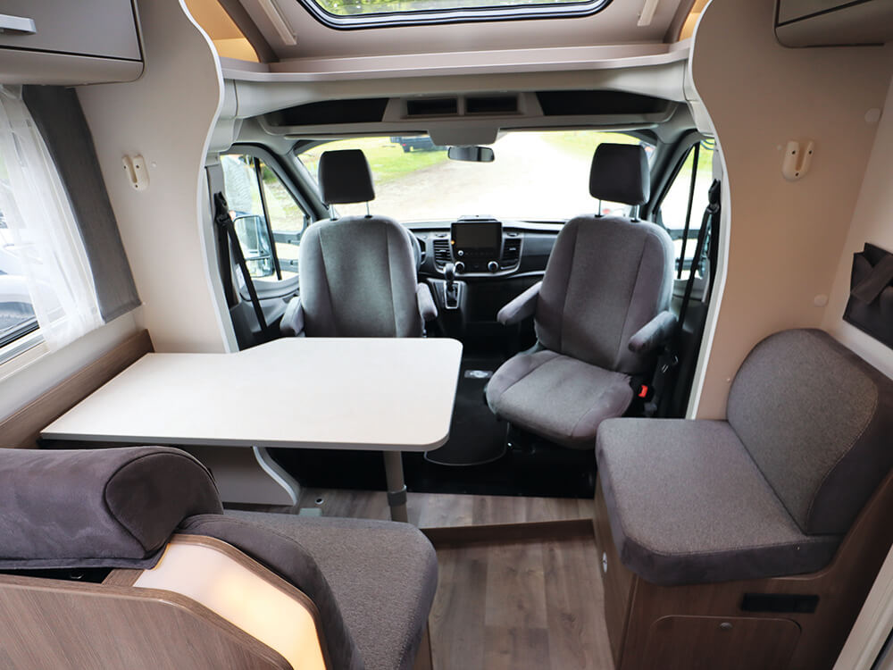 Inside the Carado T447