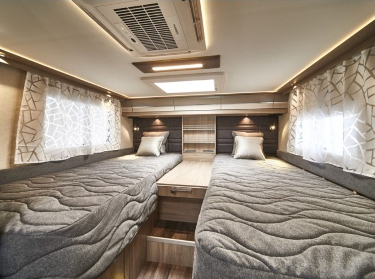The bedroom inside the Travel Master 565 The bedroom inside the Travel Master 565