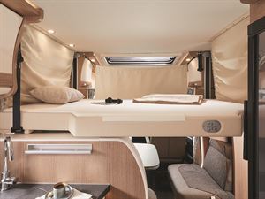 Malibu I 460 LE drop-down bed (photo courtesy of Malibu)