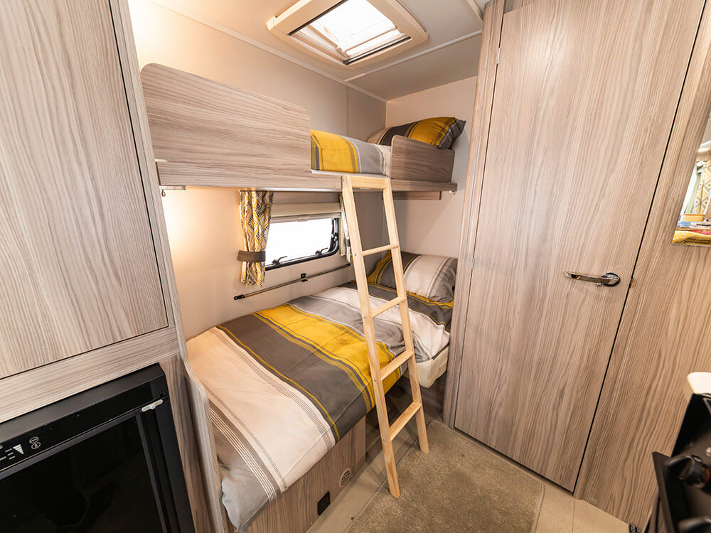 The bedroom inside the 304