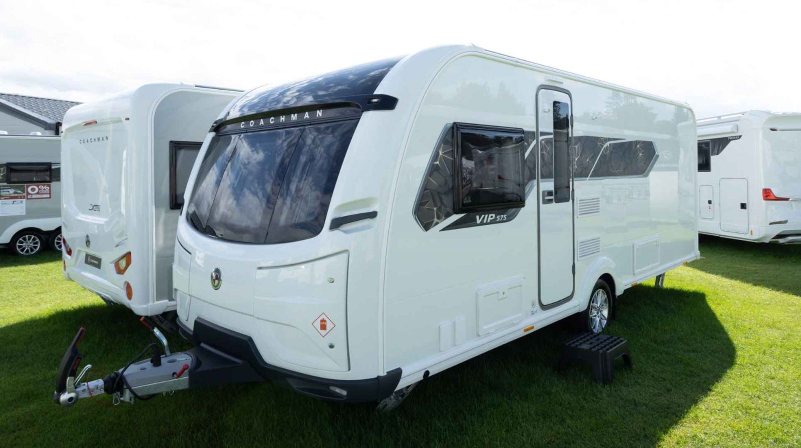 Coachman VIP 575