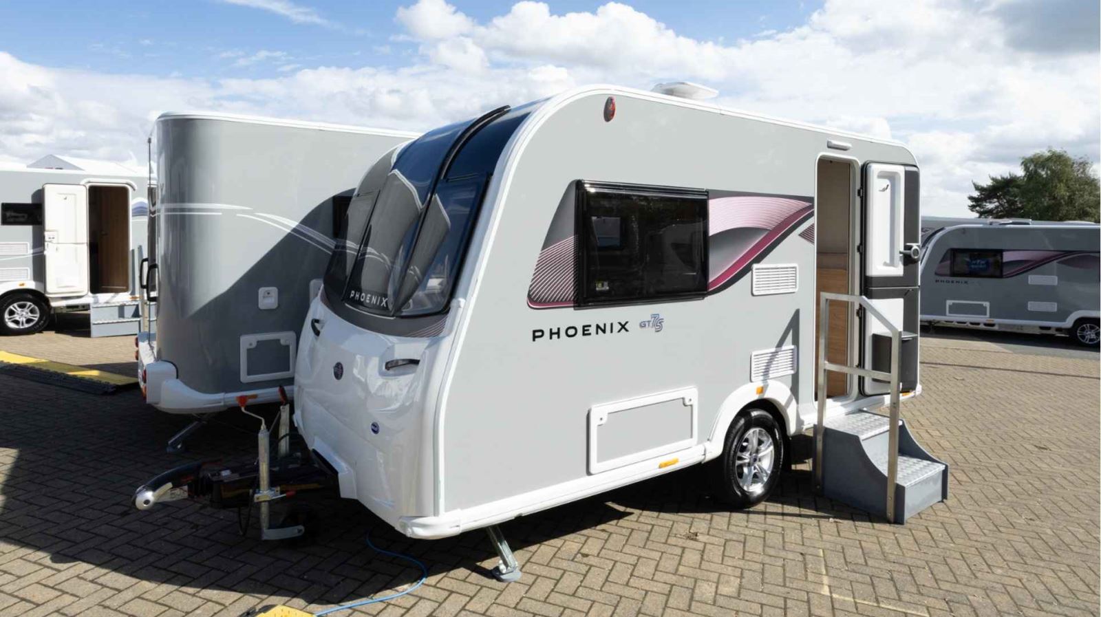 Bailey Phoenix GT75 420e