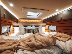 Hymer ML-T 580 bedroom (photo credit: Hymer) Hymer ML-T 580 bedroom (photo credit: Hymer)
