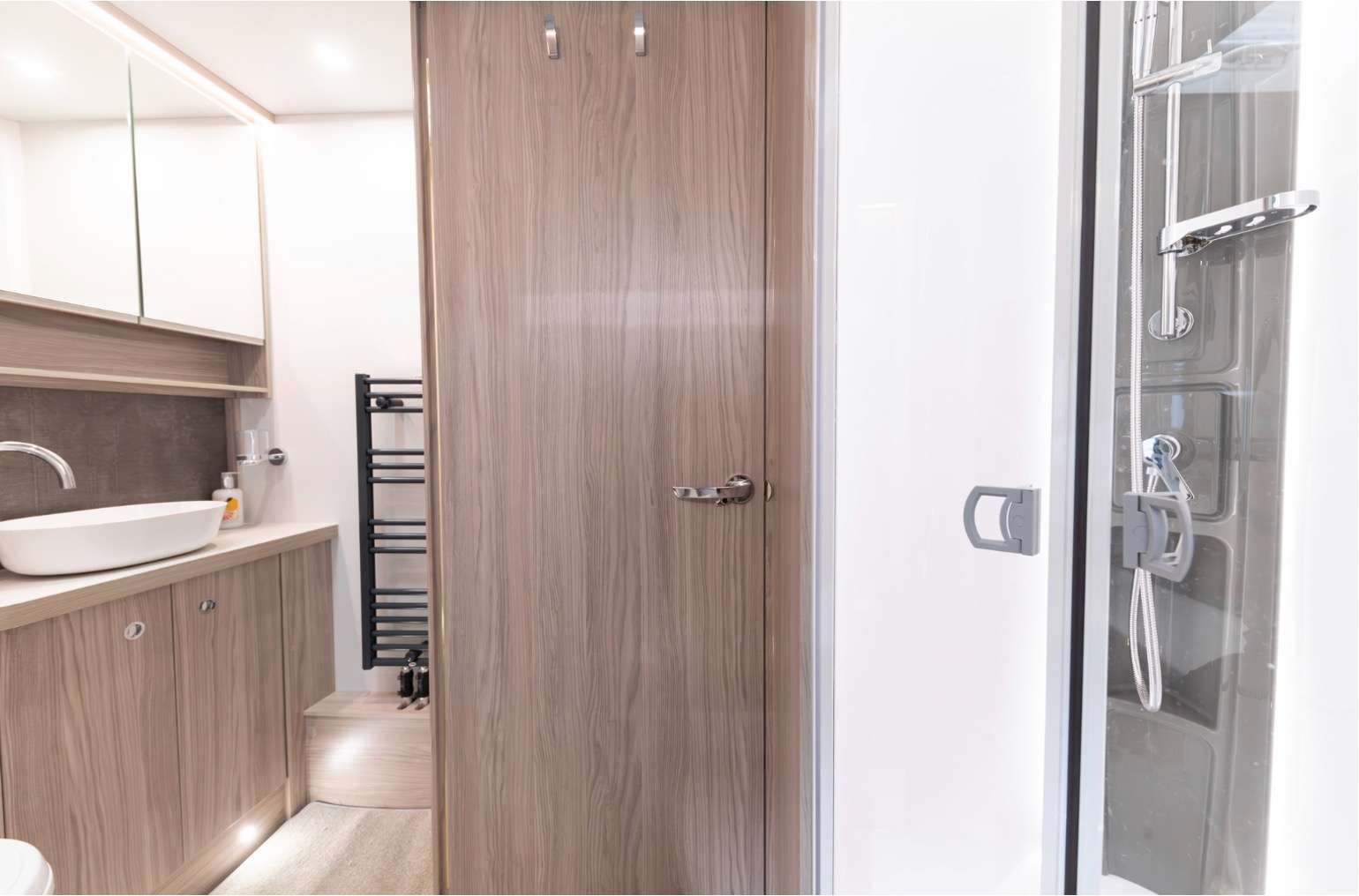 The washroom inside of the Elddis Crusader Aurora