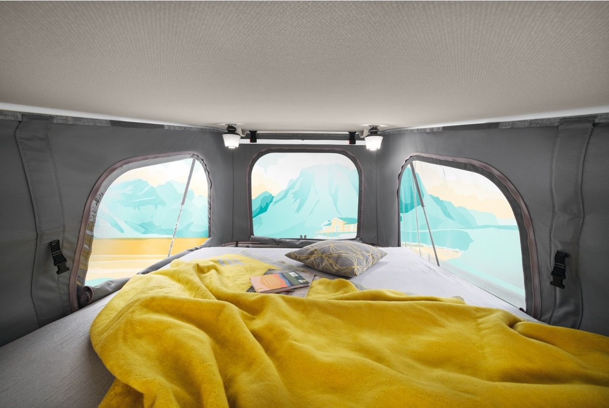 The bedroom inside the Eriba Touring 642