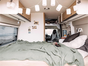 Sunlight Cliff 600 RT Adventure Edition bed (photo credit: Sunlight) Sunlight Cliff 600 RT Adventure Edition bed (photo credit: Sunlight)