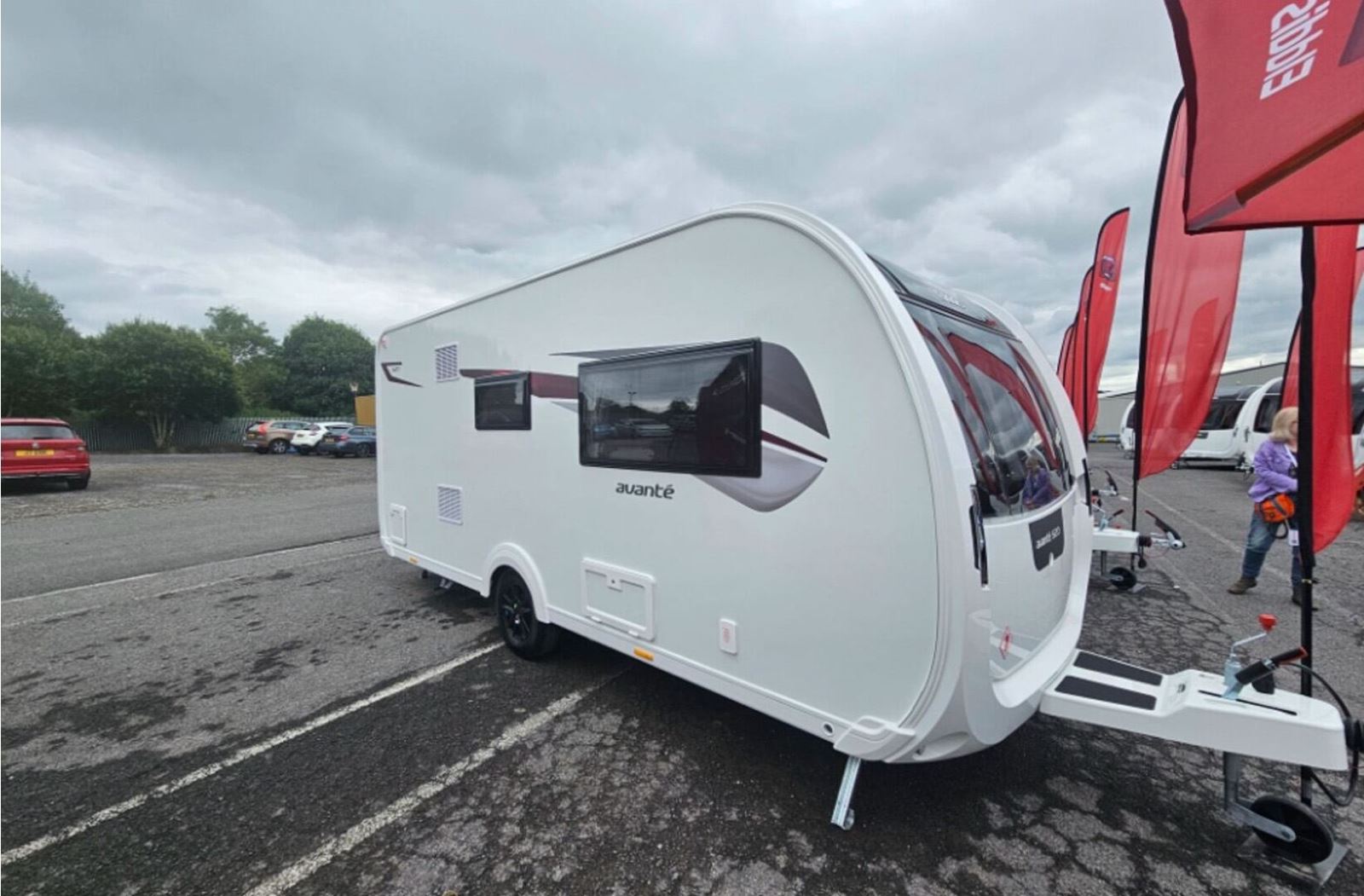 The Elddis Avante 520
