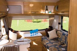 Lunar Zenith 5 caravan interior