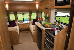 lunar clubman caravan kitchen