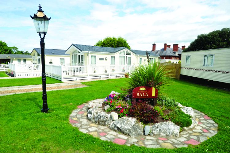 Lyons Eryl Hall Caravan Park and Country Club grounds
