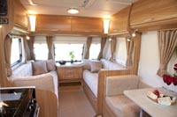 Lunar Lexon 570 caravan lounge