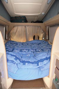 motorhome bed - autosleeper mezan