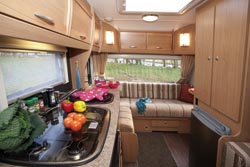 elddis xplore 304 lounge view