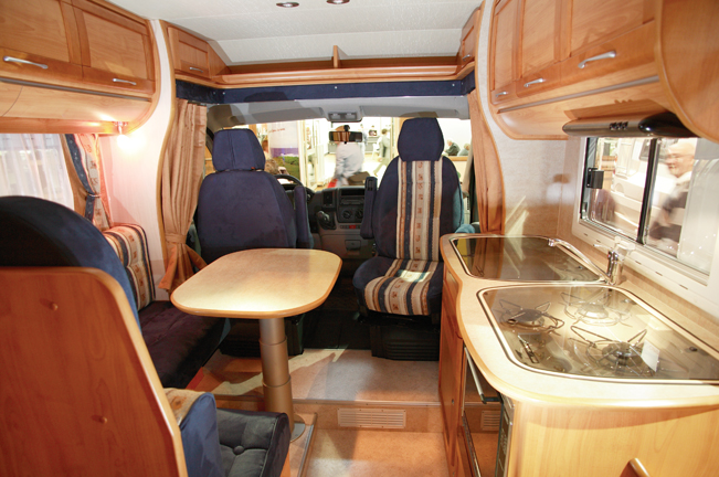 motorhome interior Fleurette Le Migrateur F63 LG