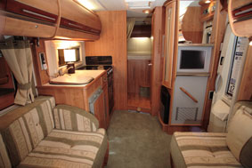 motorhome interior - Auto-Trail Cheyenne