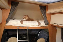 tribute t-620 - overcab bed