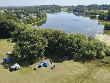 castle-howard-lakeside-campsite-image-3