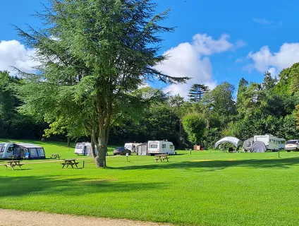 inside-park-campsite-image-4