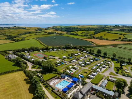 tregarton-park-campsite-image-12