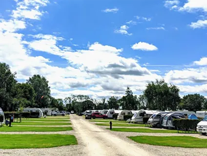 Black Bull Caravan Park