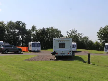 Glororum Campsite