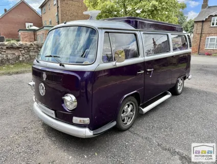 Volkswagen T2 Bay Window  1974