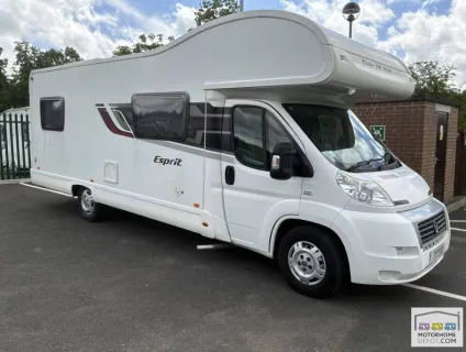Swift Esprit 496 2015