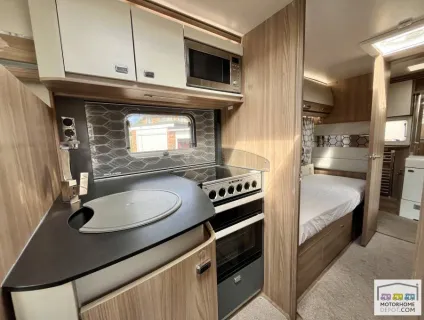 Swift Bolero 714SB Black Edition 2016