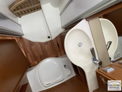 Hymer B534   2011