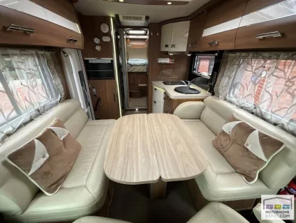 Le Voyageur  LVX8  2014