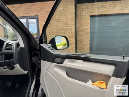 Volkswagen Campervan  2019